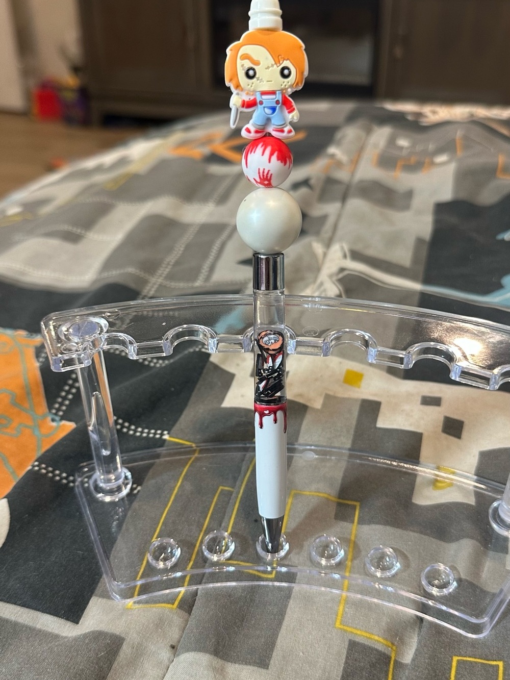 Chucky beaded snow globe pen